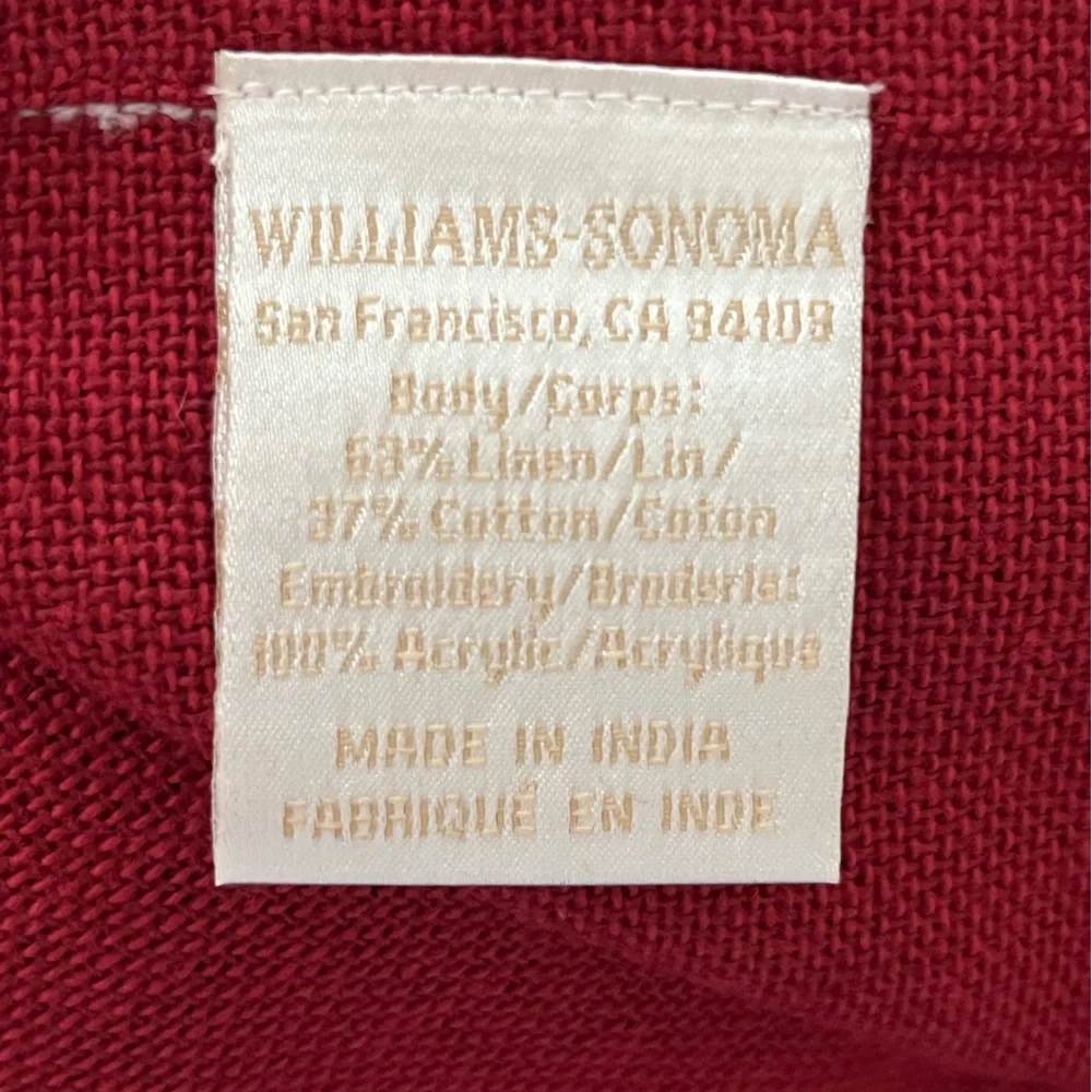 New table ware Williams Sonoma Crimson 8 Napkins and 8 Placemats deep Red